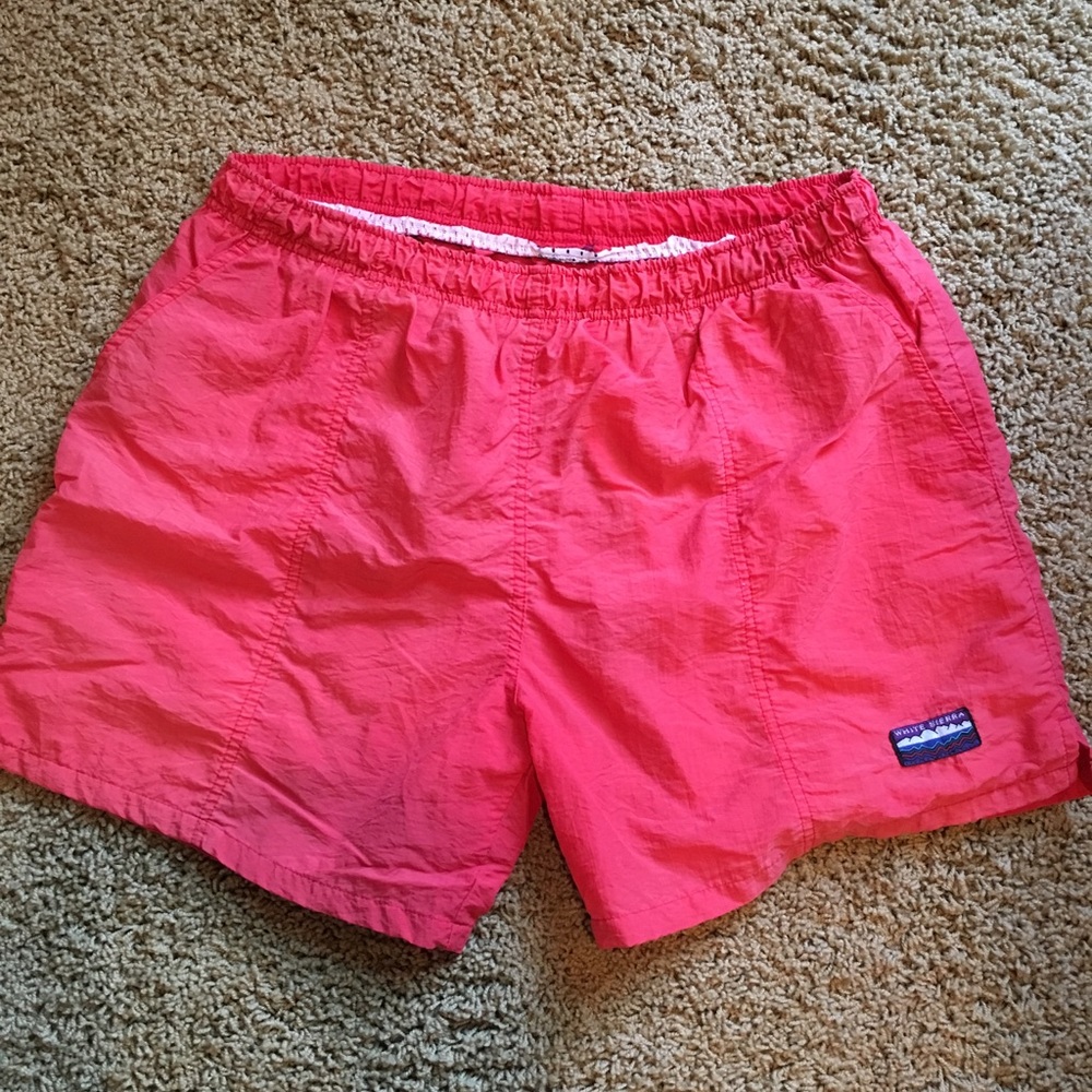 White Sierra L/XL Shorts